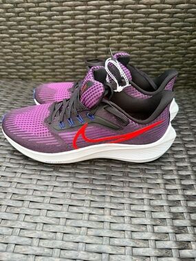 Nike Air Zoom Pegasus 39 Women Purple Mesh Running Shoes DH4072-502 Size 9.5